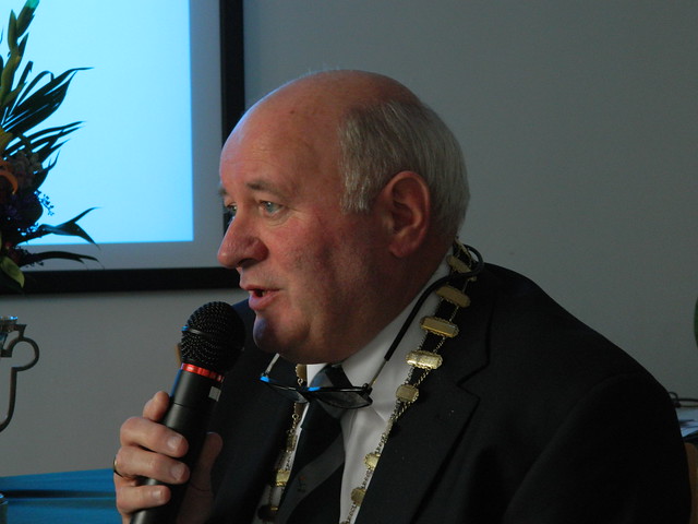 Mervyn prepares to say National farewell image